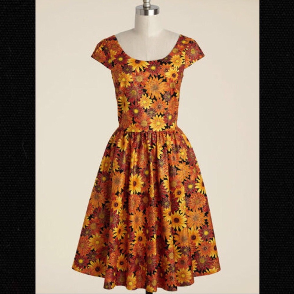 Retrolicious Fall Festival Dress from ModCloth